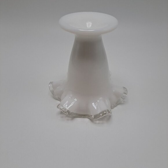 Fenton White Silvercrest Glass Vase Ruffled Edge Elegant Collectible Glassware - Picture 7 of 8